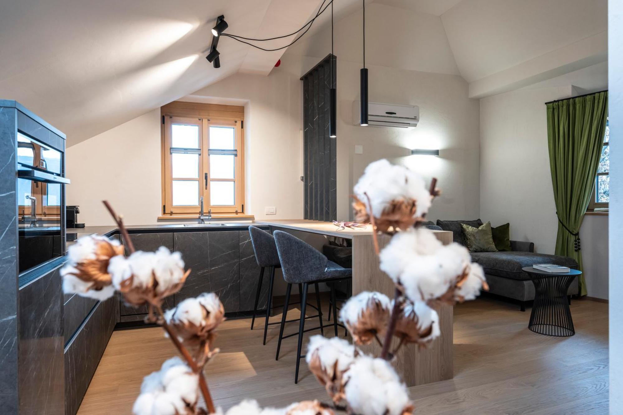 Apartament Schmitte Am Sonnenwirtsplatz Eppan In South Tyrol Appiano Sulla Strada Del Vino Zewnętrze zdjęcie